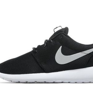 Women’s Nike Roshe